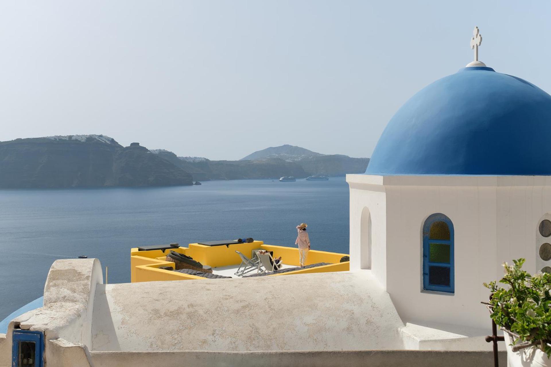 Ilivatos - Elegant Villa On The Caldera'S Edge Oia  Exterior photo